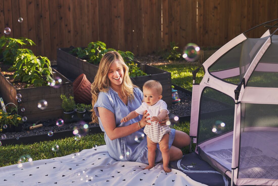 Pop ‘N Go® Portable Baby Playpen