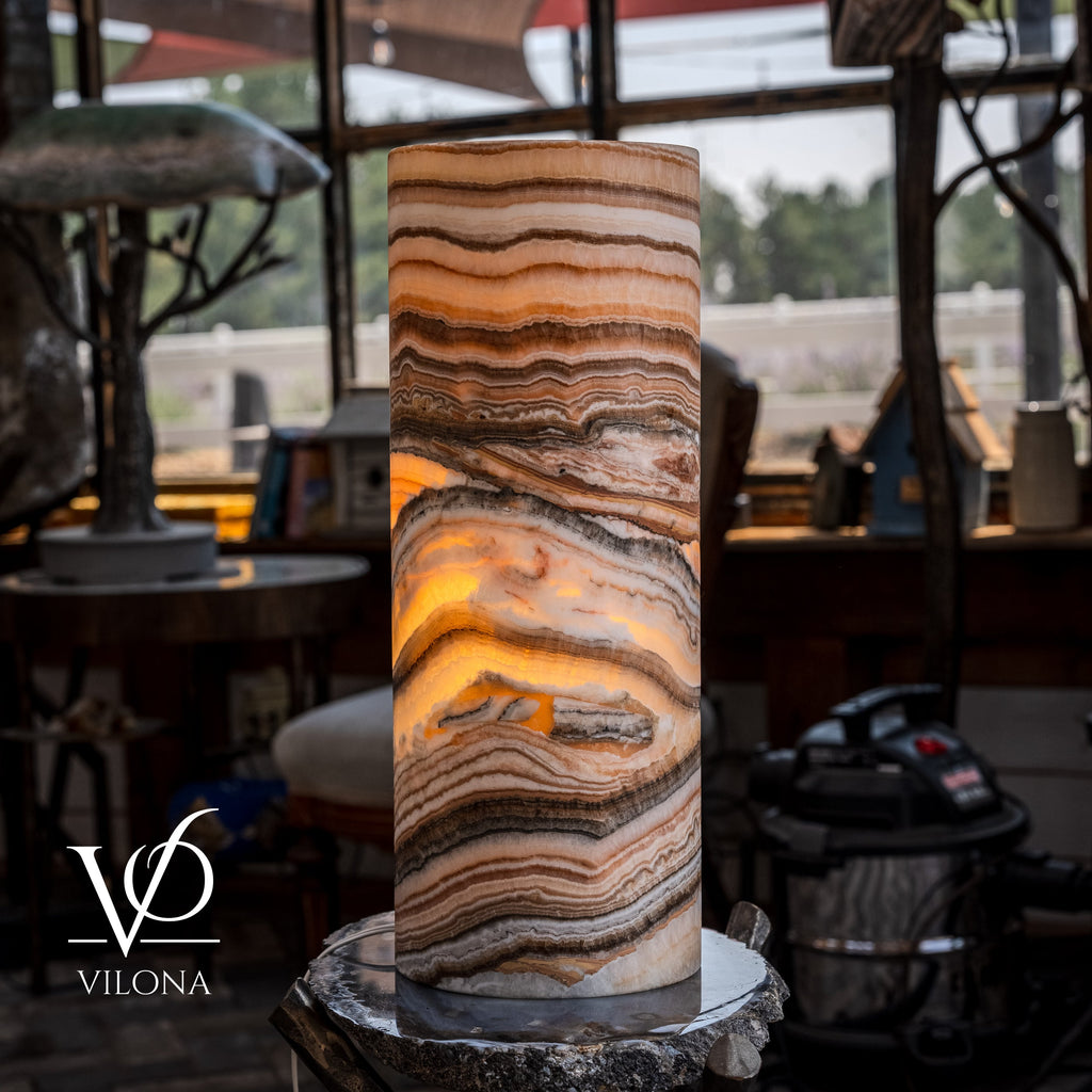Sahara Onyx Cylinder Table Lamp – 20” Natural Stone Lamp